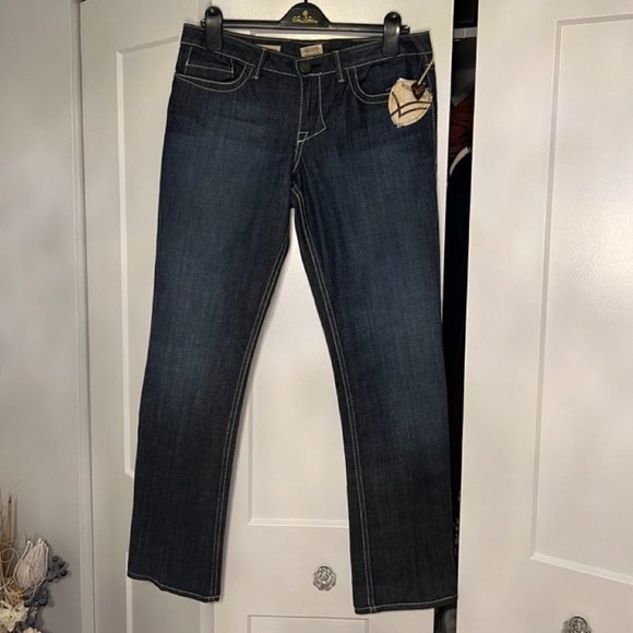 NWT William Rast Stella Bootcut Jeans Sz 32 (fits more like a 30) - Picture 1 of 5